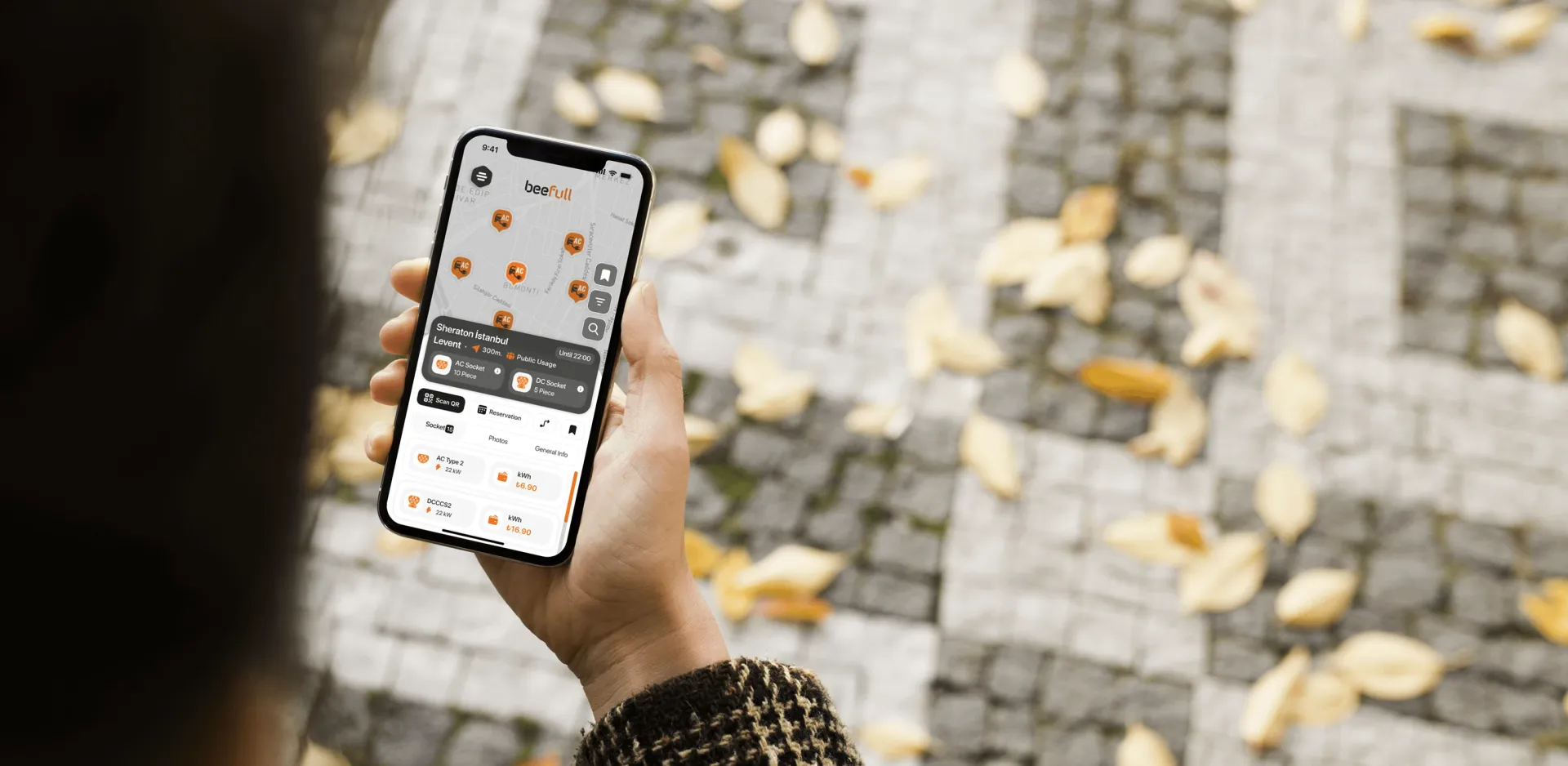 Beefull: One App for EV Charging and Powerbanks · The Challenge